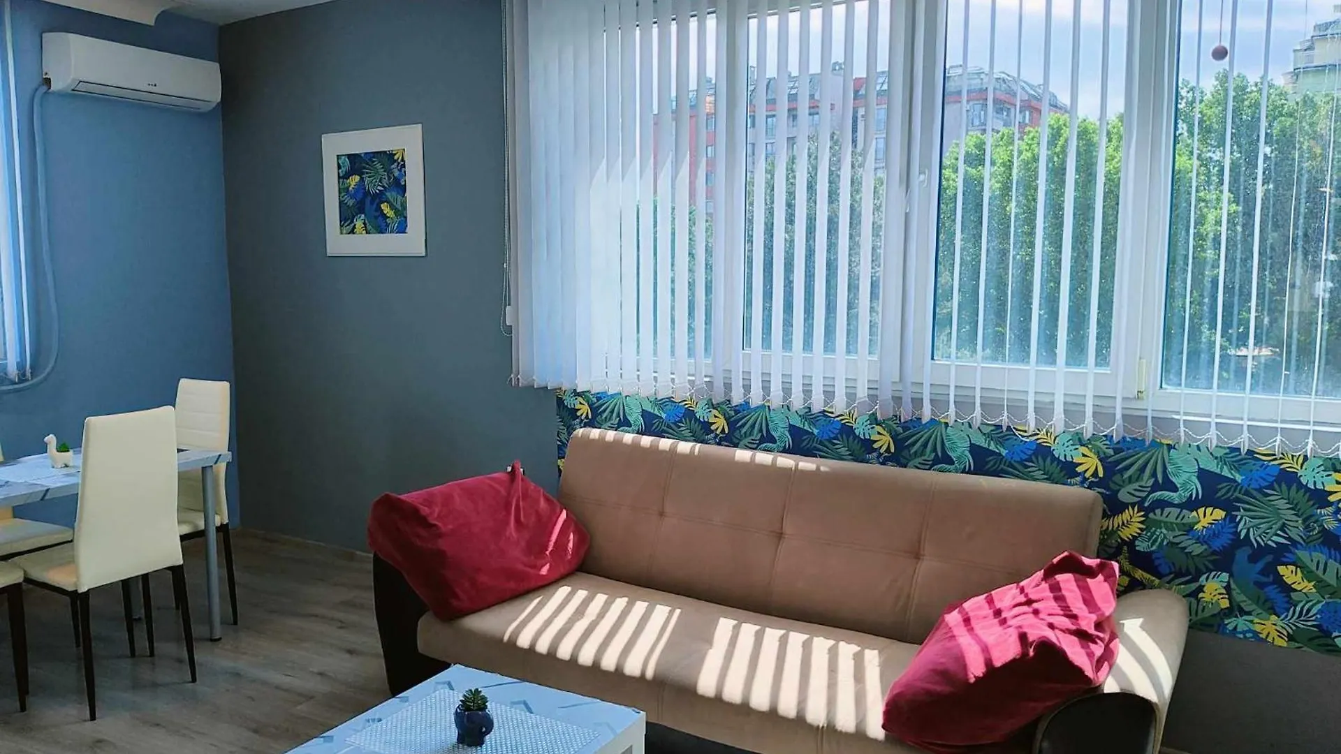 Azure Box Apartment Sofie 0*,  Bulharsko